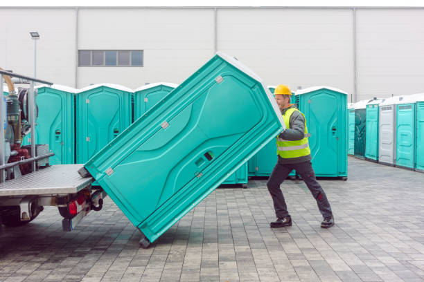 Types of Portable Toilets We Offer in Beverly Hills, TX
